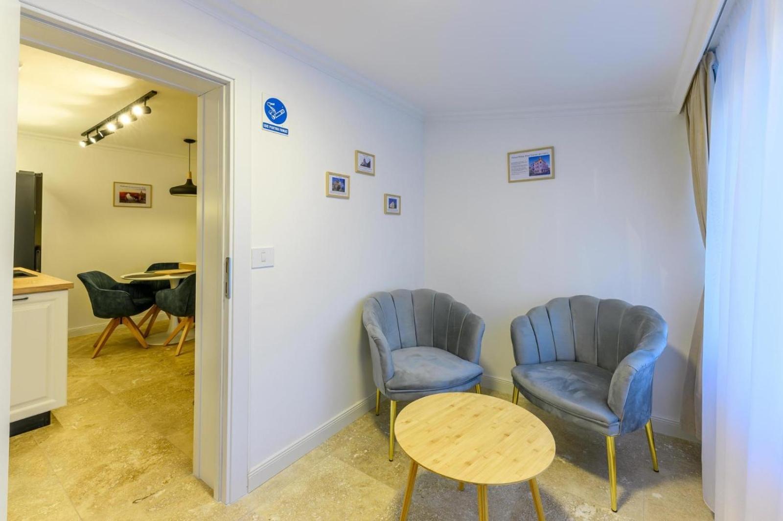 Five Stars Apartment Timişoara Exteriör bild